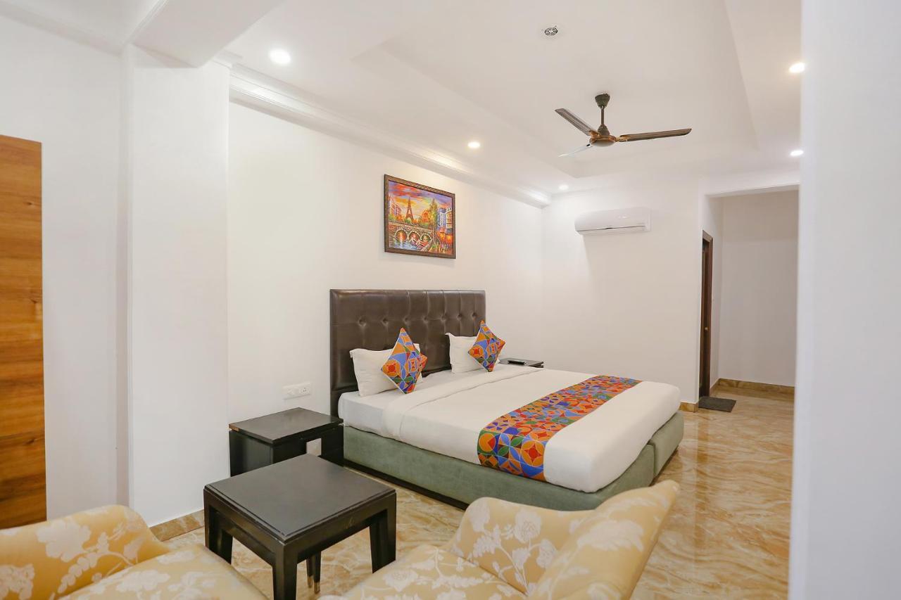Fabexpress Taj Residency Near Yashobhoomi Convention Centre Hotel Delhi  Bagian luar foto