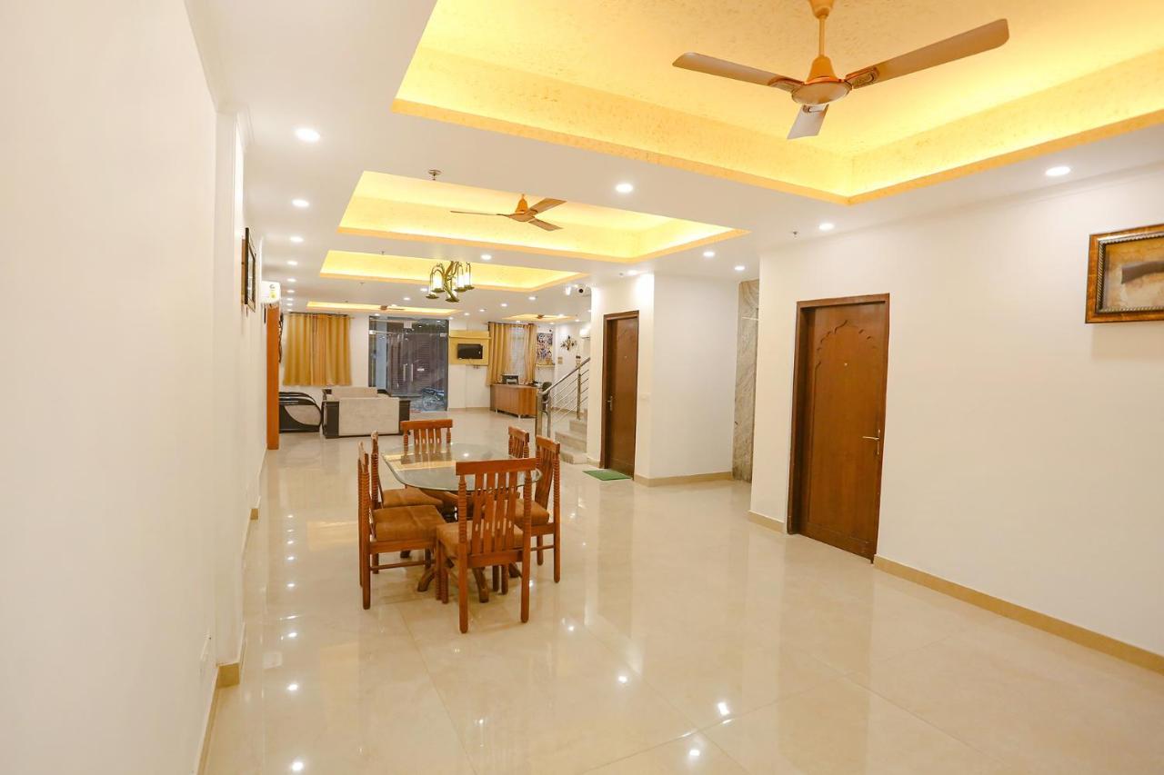 Fabexpress Taj Residency Near Yashobhoomi Convention Centre Hotel Delhi  Bagian luar foto