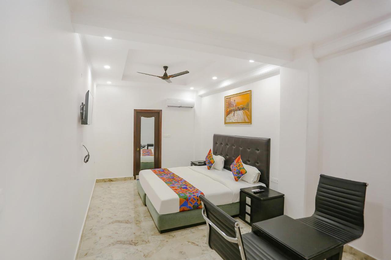 Fabexpress Taj Residency Near Yashobhoomi Convention Centre Hotel Delhi  Bagian luar foto