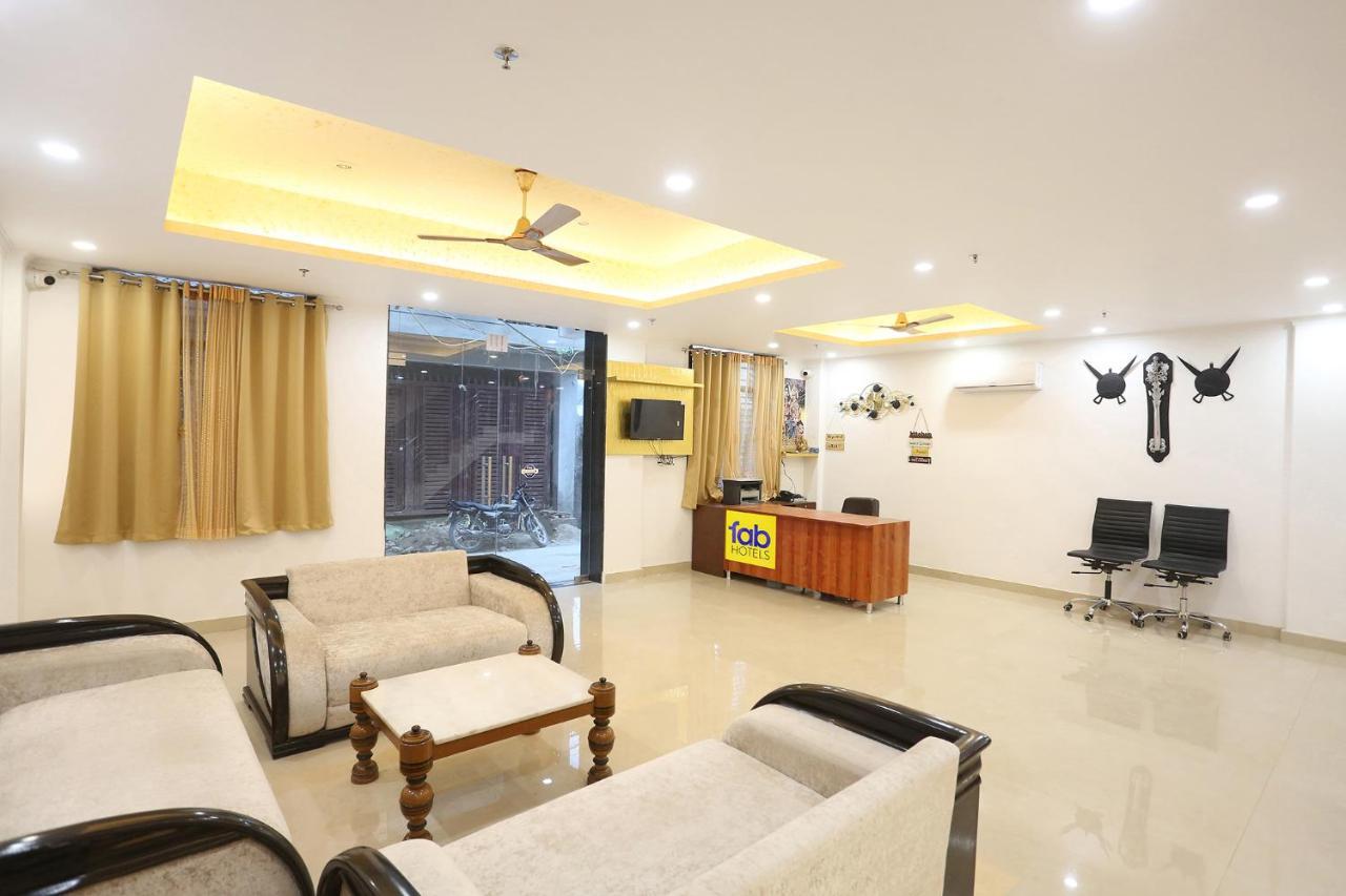 Fabexpress Taj Residency Near Yashobhoomi Convention Centre Hotel Delhi  Bagian luar foto
